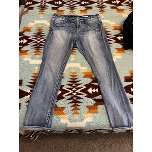 Buckle Virgo Daytrip Jeans